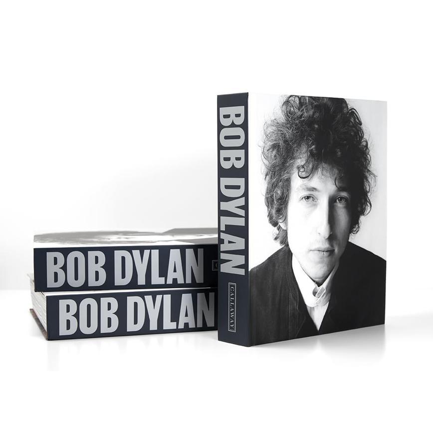 578086_BOB DYLAN MIXING UP THE MEDIC